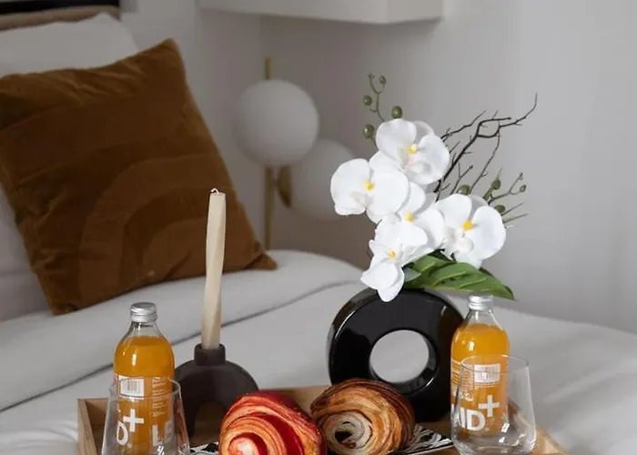 Apartment Cozy Eiffel Tower