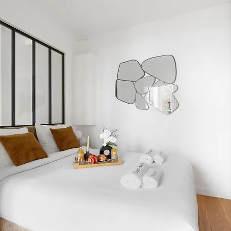 Cozy Eiffel Tower Appartement Paris