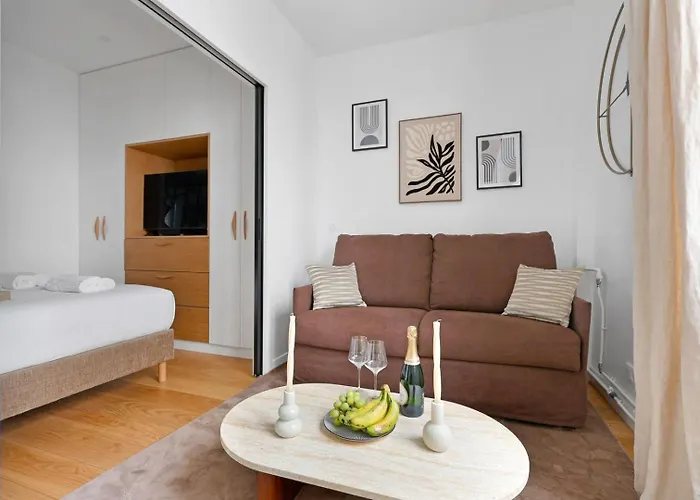 Cozy Eiffel Tower Παρίσι